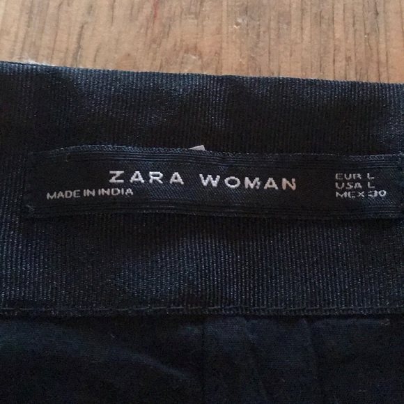 Zara mini skirt - Picture 3 of 4